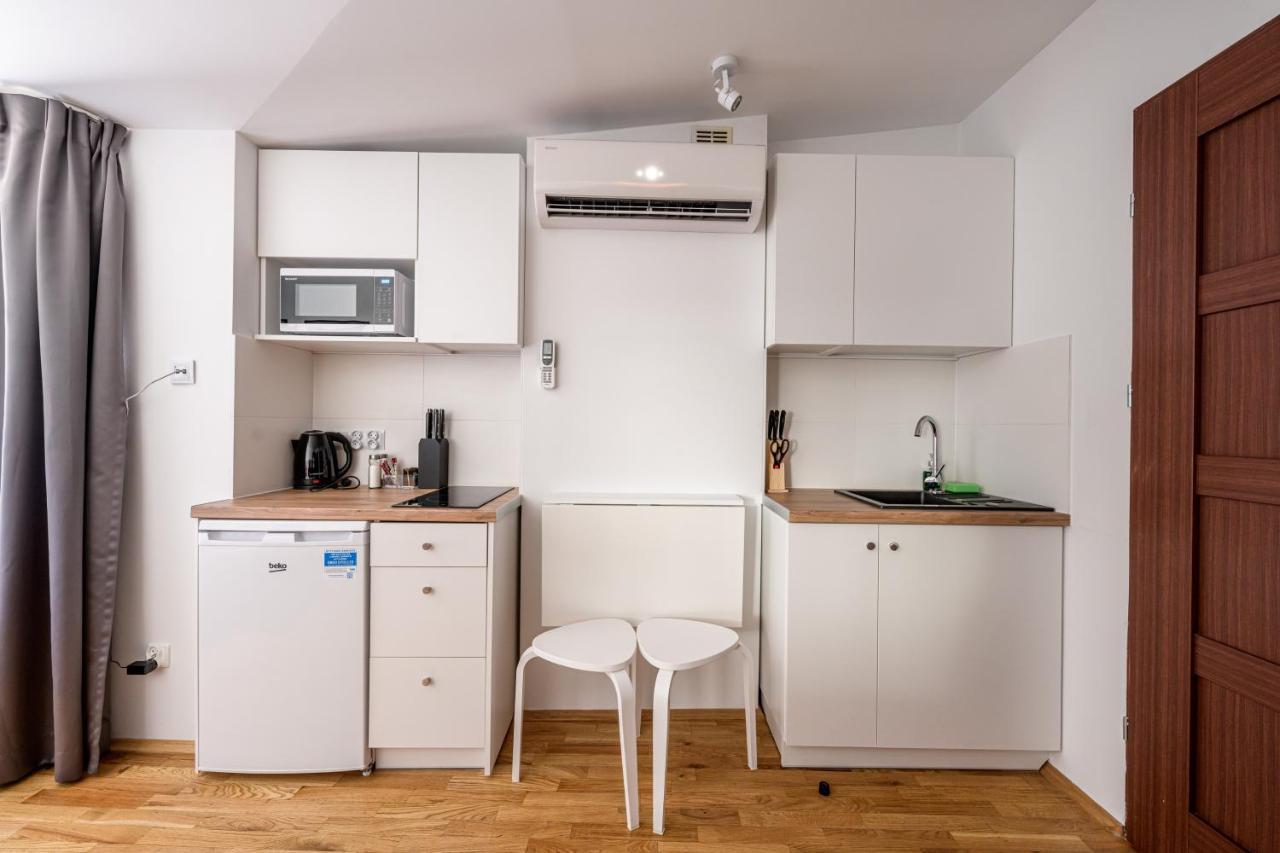 On/Set Aparthotel Krasków Εξωτερικό φωτογραφία